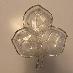 decorative leaf bowl